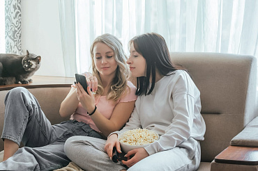 Можно ли кошкам попкорн? 